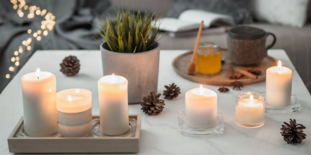 Cómo combinar velas, mikados y candelabros  en decoración